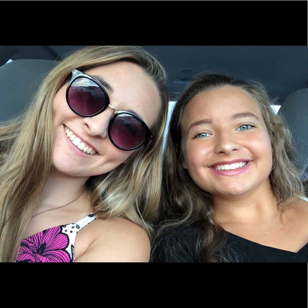 Meet your Posher, Maddie